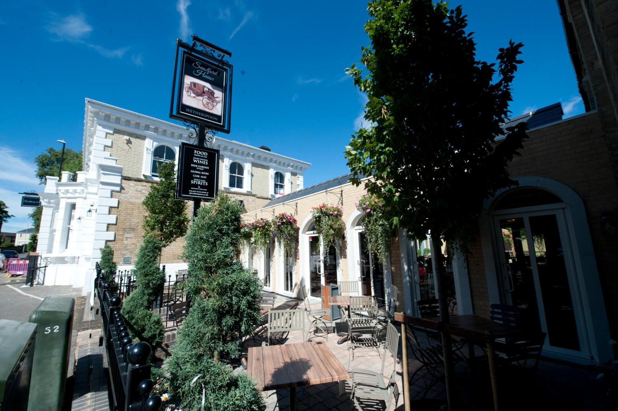 Sandford House Hotel Wetherspoon Huntingdon Ngoại thất bức ảnh