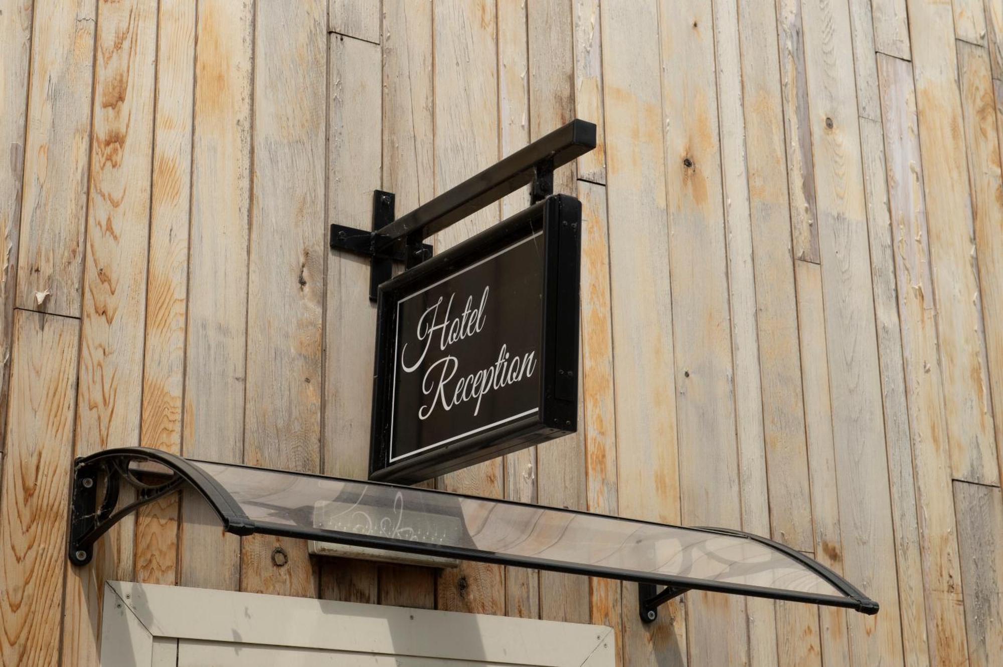Sandford House Hotel Wetherspoon Huntingdon Ngoại thất bức ảnh