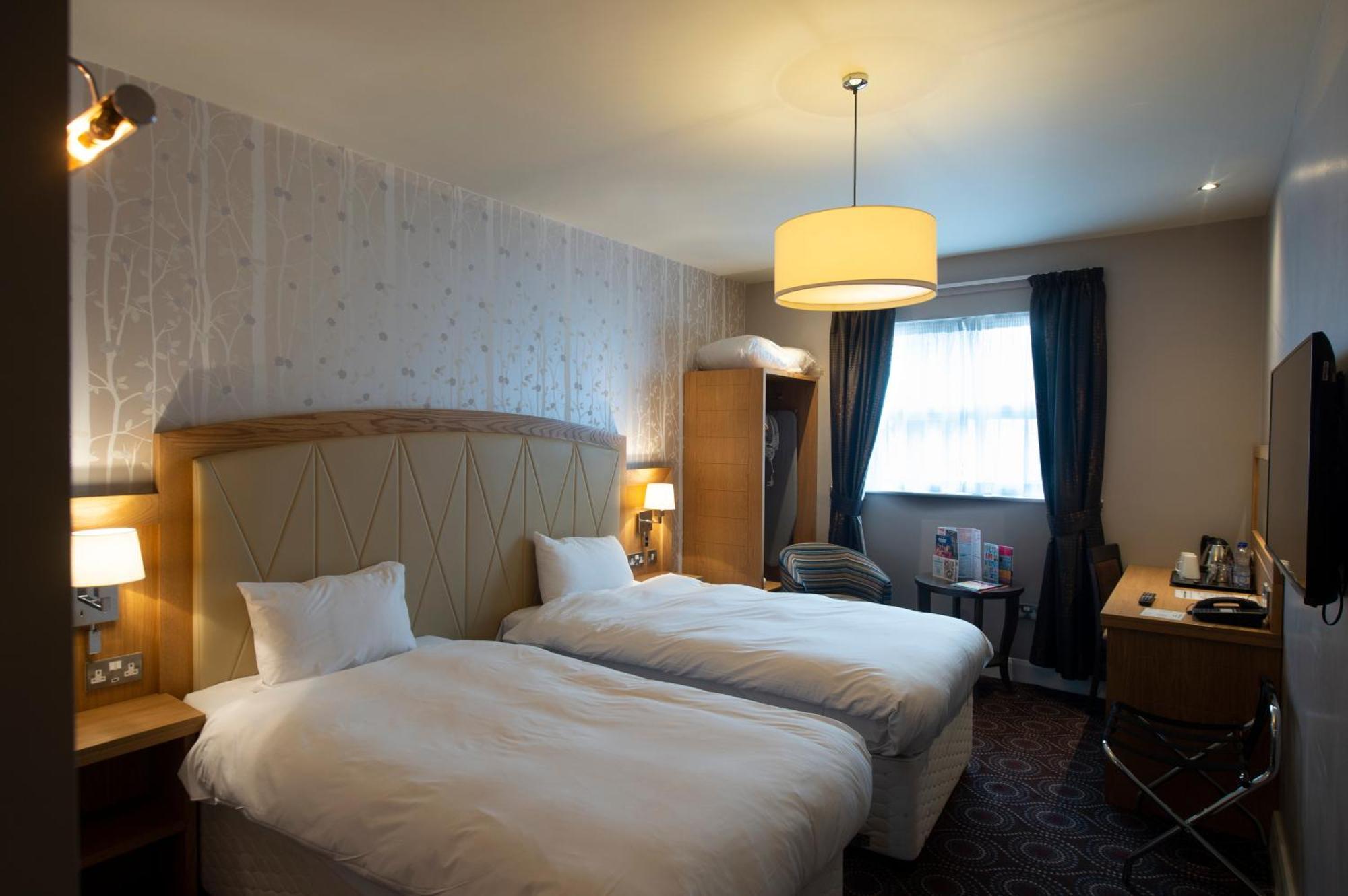 Sandford House Hotel Wetherspoon Huntingdon Ngoại thất bức ảnh
