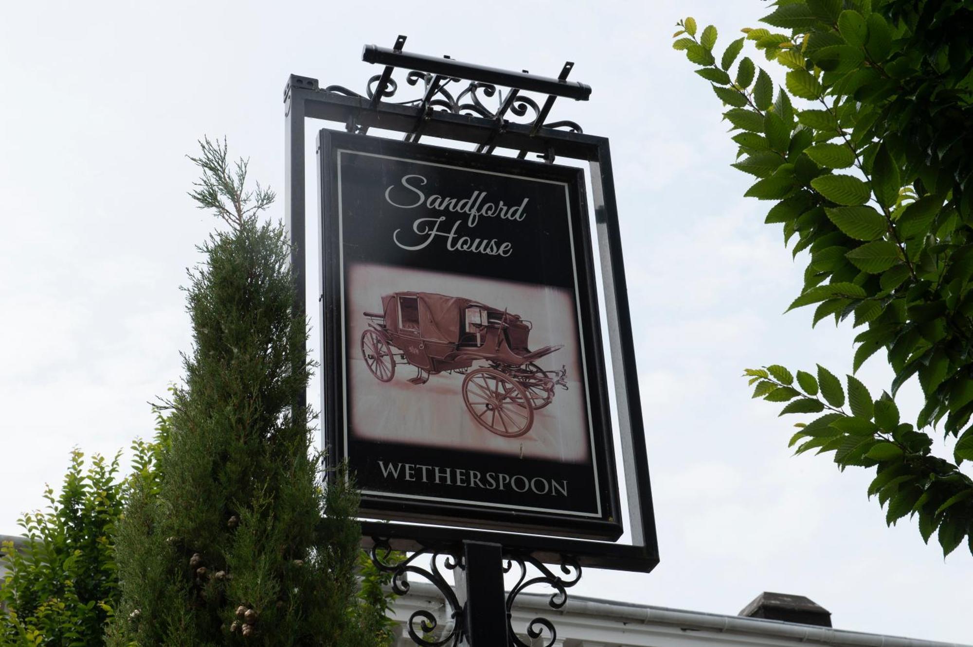 Sandford House Hotel Wetherspoon Huntingdon Ngoại thất bức ảnh