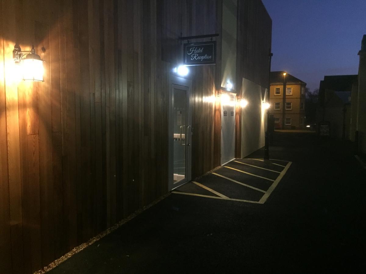 Sandford House Hotel Wetherspoon Huntingdon Ngoại thất bức ảnh